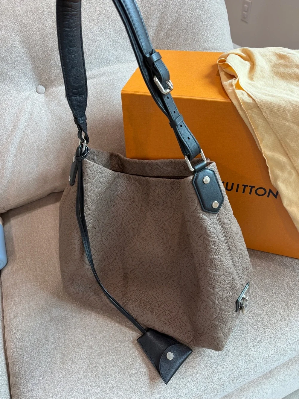 Louis Vuitton Antheia hobo GM
